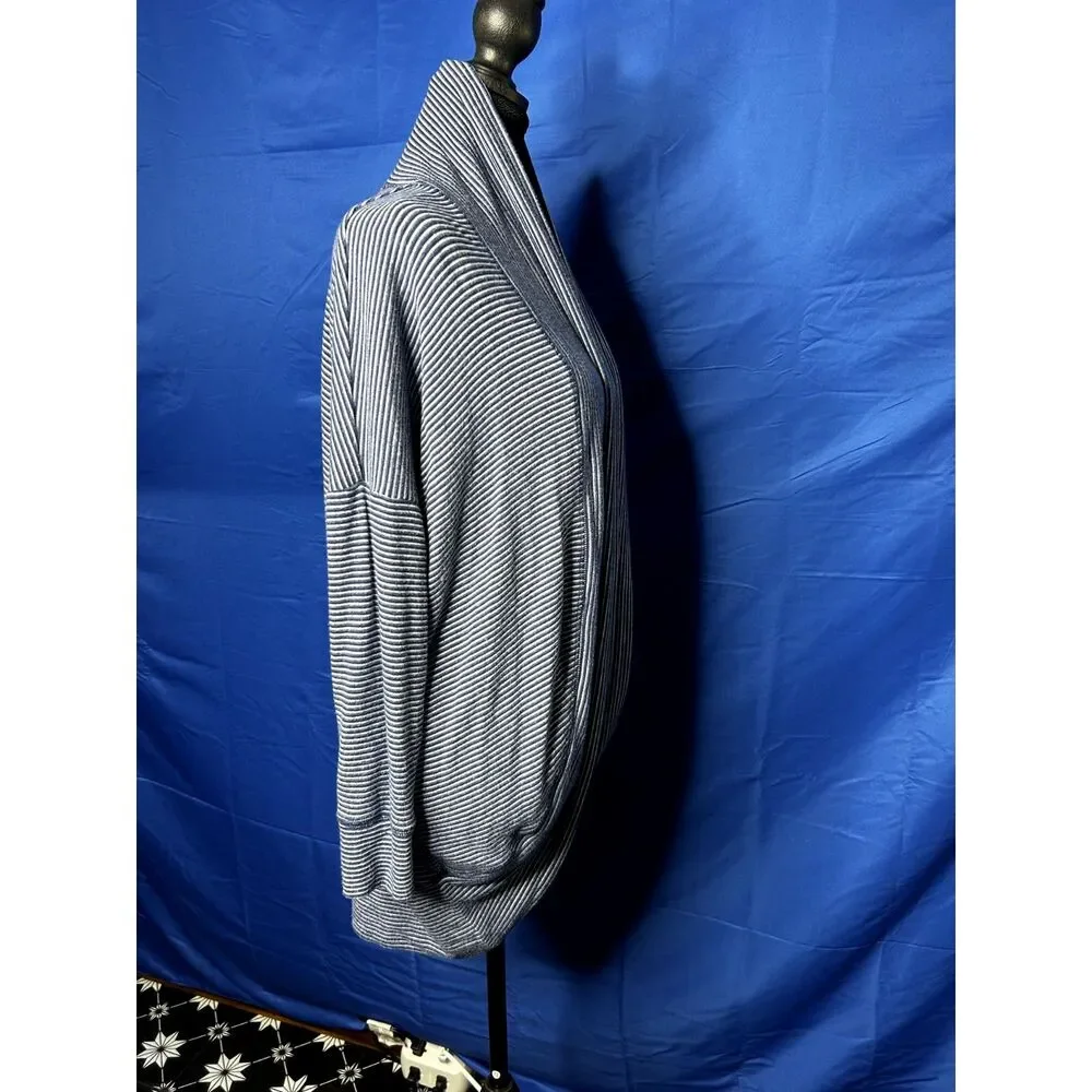 Sundry Womens Open Front Draped Cardigan Poncho Sweater Sz S Layering Relaxed